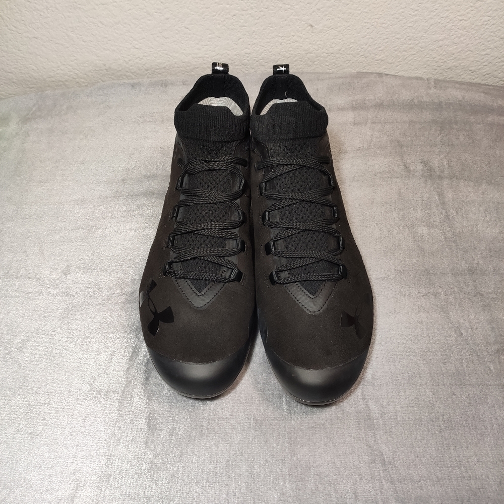 Under Armour Spotlight Suede MC Football Cleats